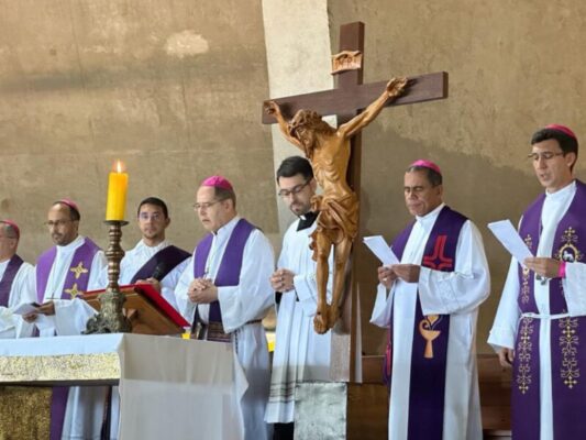 programação da Semana Santa na Arquidiocese de Belo Horizonte