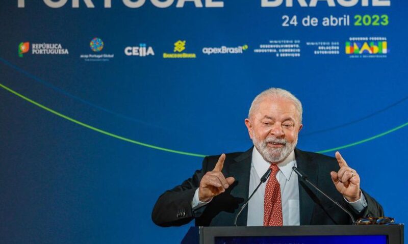 Direita portuguesa convoca manifestação contra Lula