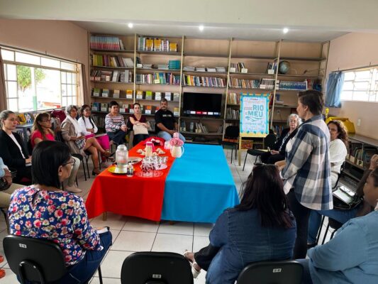 Livro infantil com conteúdo de reflexões ambientais é lançado em Itabira