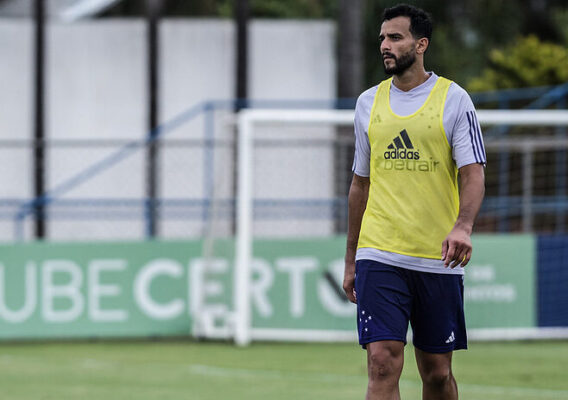 henrique dourado jogador do cruzeiro