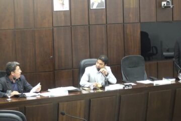 Ficou feio! Reunião ordinária é encerrada após falta de quórum na Câmara de Monlevade