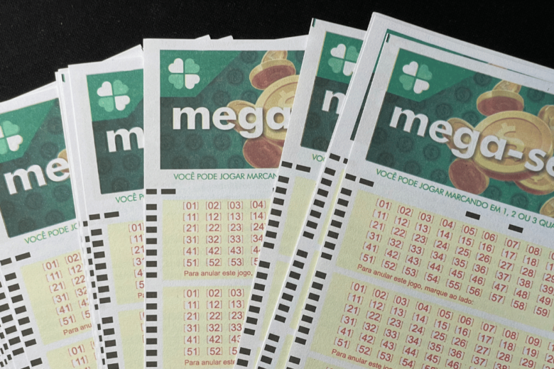 Mega-Sena: veja os números sorteados no concurso 2.889