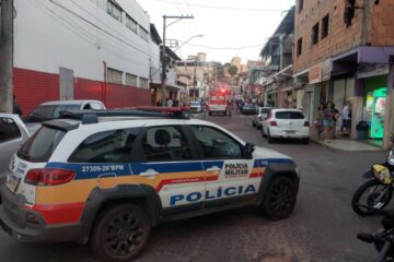 Colisão entre duas motos deixa feridos no bairro Bela Vista
