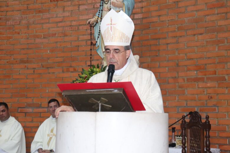 Dom Marco Aurélio Gubiotti celebra dez anos como bispo da diocese Itabira-Coronel Fabriciano