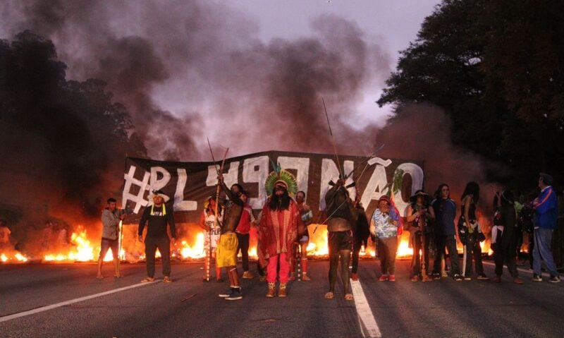 Projeto do marco temporal opõe indigenistas e agronegócio