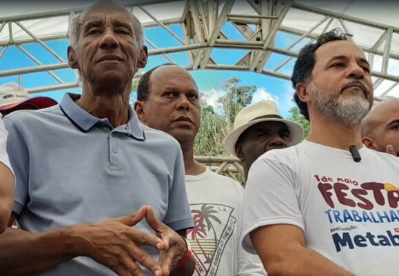 Marco Antônio Lage e João Izael dividem palanque e podem dar sequência ao "grupão" nas eleições de 2024