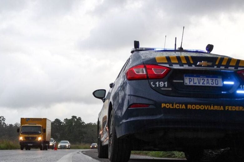 Acidentes em estradas matam 56 pessoas no feriado prolongado