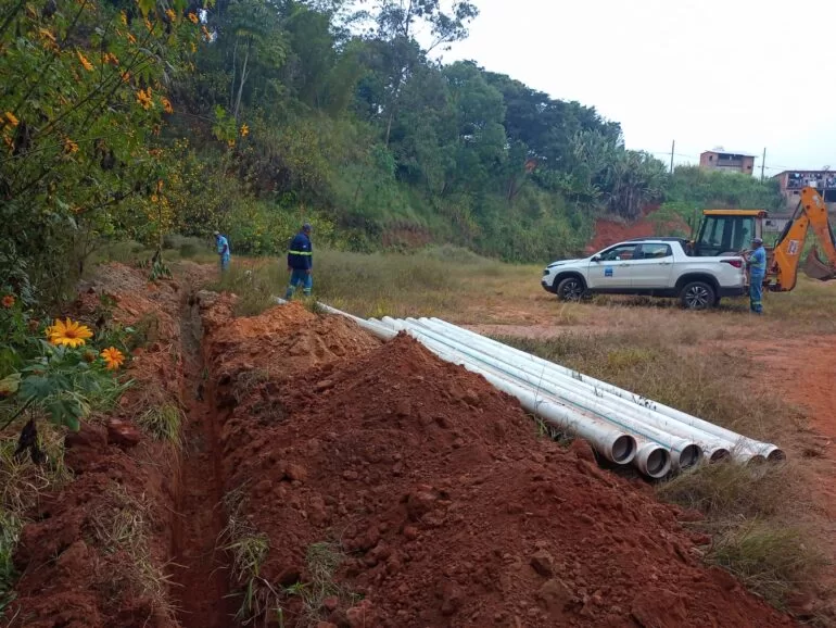 Monlevade: DAE realiza obras para substituir adutora no bairro Baú