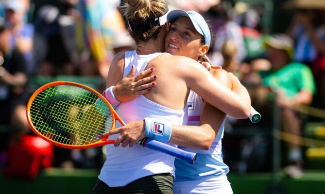 Três duplas com brasileiros se classificam às oitavas de Roland Garros