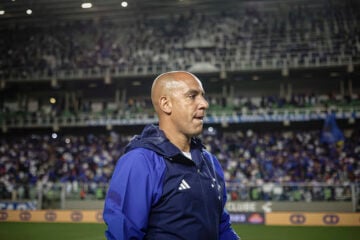 Rafael brilha e Cruzeiro empata com o Coritiba no Independência