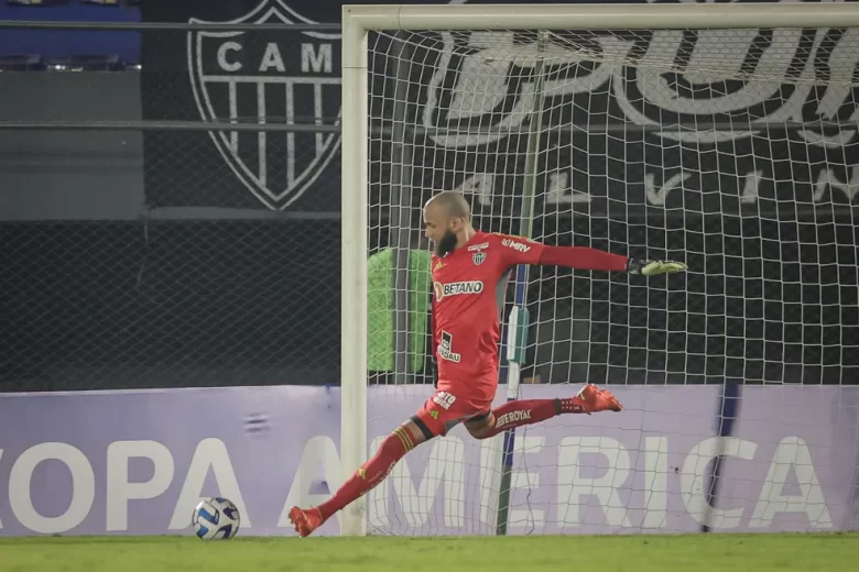 Atlético-MG busca empate diante do Libertad e avança em 2º do grupo na Libertadores