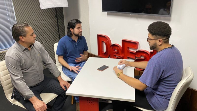 ”Estamos focados em trazer recursos e olhar por Itabira’’, diz Zé Laviola em entrevista à DeFato