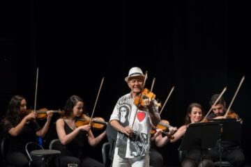 Orquestra Ouro Preto e Antônio Nóbrega celebram a cultura popular em Itabira