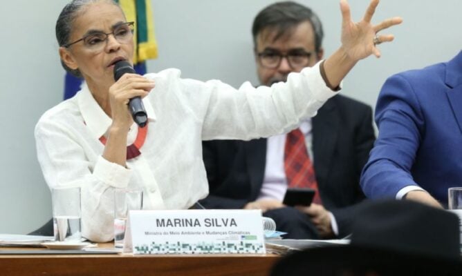 Em pronunciamento em rede nacional, Marina Silva alerta sobre a preservação do meio ambiente