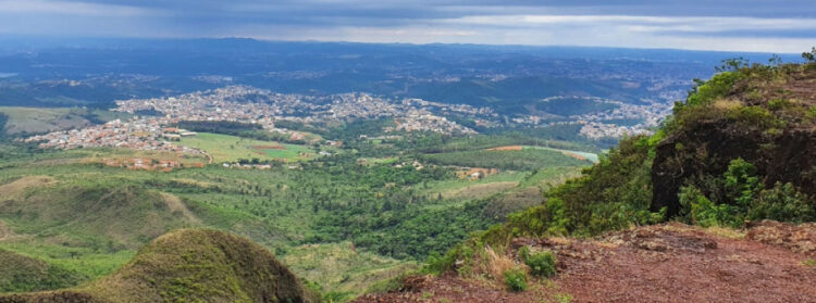 Autorizada a primeira fase das obras na estrada que liga Casa Branca, em Brumadinho, a Nova Lima, na BR-040