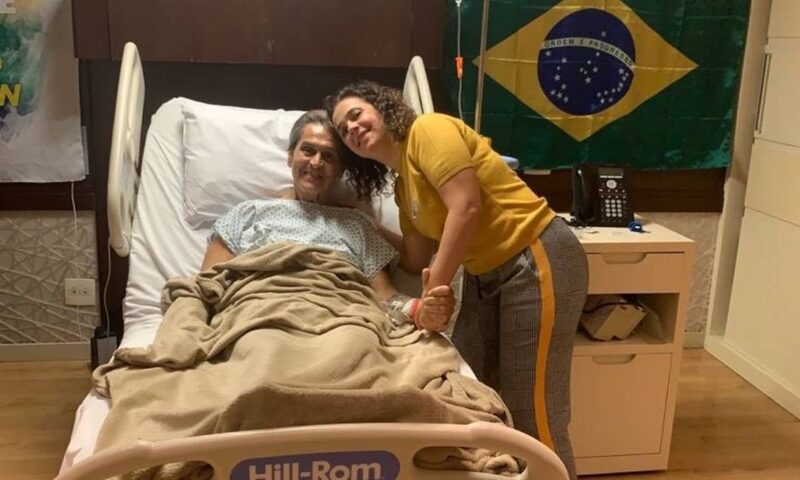 Com saúde debilitada, Roberto Jefferson é levado a hospital particular