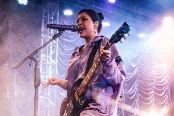 Tem fã da Pitty aí? Cantora baiana se apresenta hoje no Festival de Inverno de Itabira; confira a programação completa