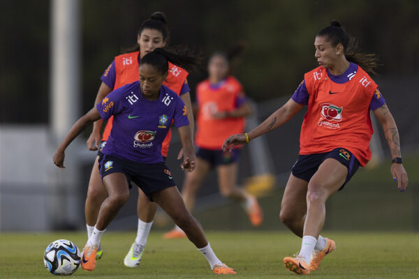 Copa do Mundo Feminina: agências bancárias terão horário alterado nos jogos do Brasil