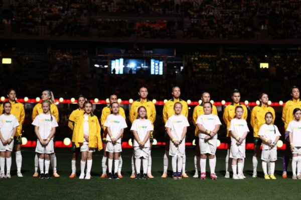 Austrália bate Irlanda por 1 a 0 em sua estreia na Copa do Mundo