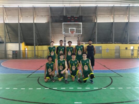 Basquete Masculino de Monlevade vence Itabirito em jogos amistosos
