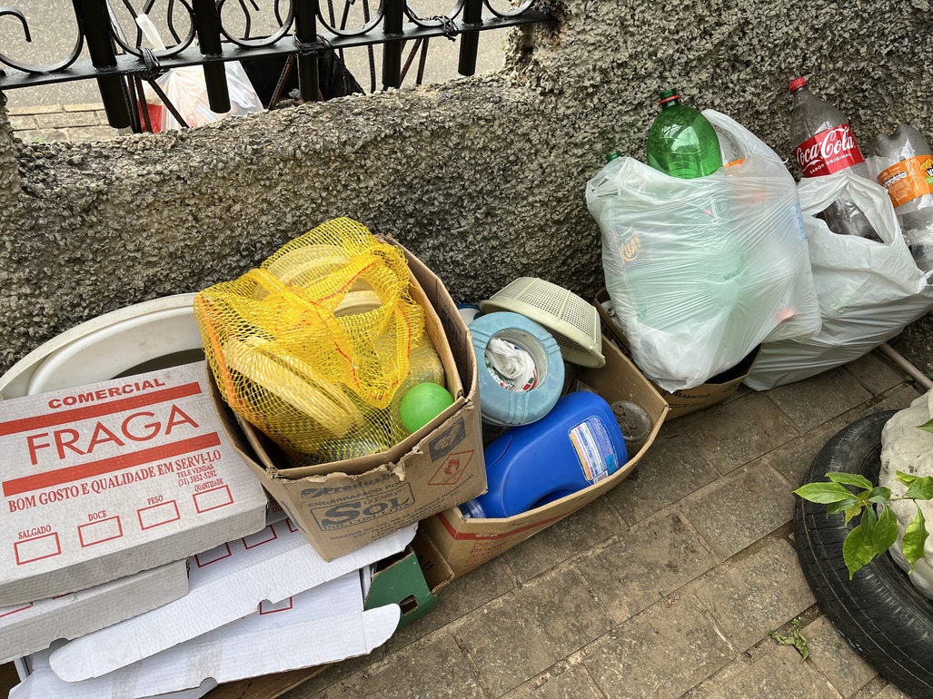 Tá ligado? Confira em qual dia a coleta seletiva passa no seu bairro em Monlevade