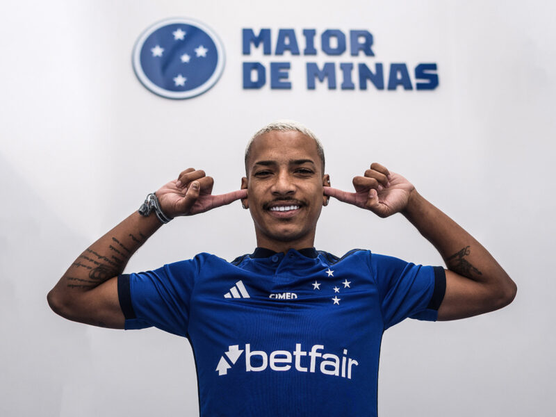Fim da novela: Cruzeiro anuncia a contratação de Matheus Pereira