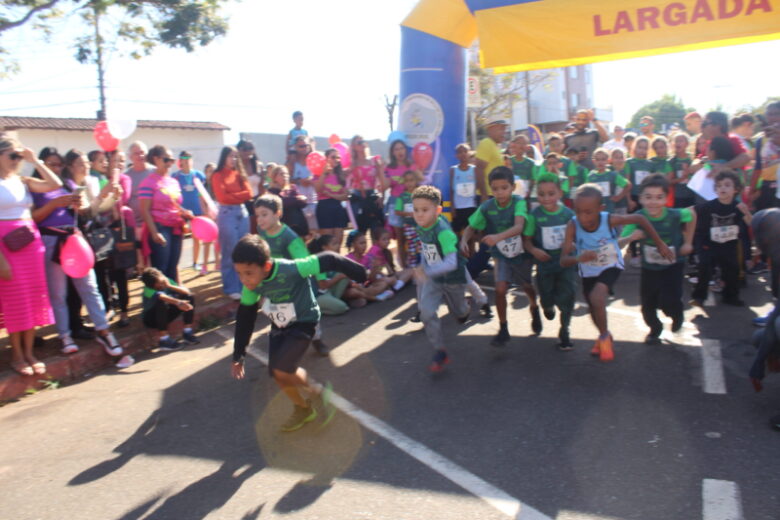 Corrida EcoKids Unimed 2023 incentiva a prática esportiva e promove saúde familiar