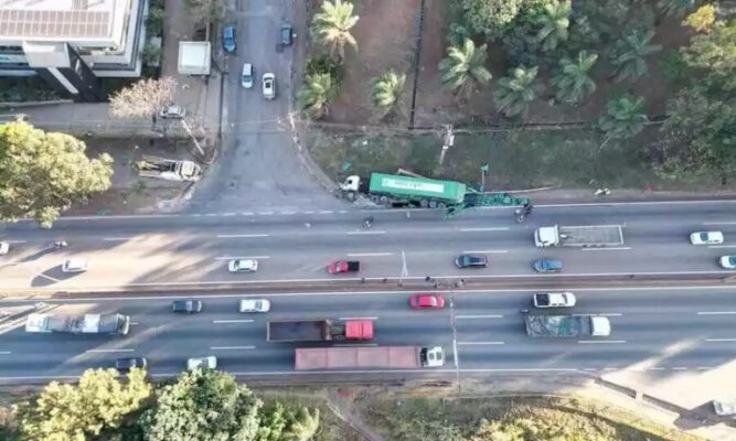 Anel Rodoviário e avenida Cristiano Machado são as vias com o maior registro de acidentes em Minas Gerais