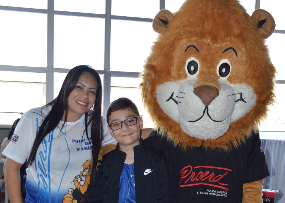 PROERD forma 450 alunos em João Monlevade