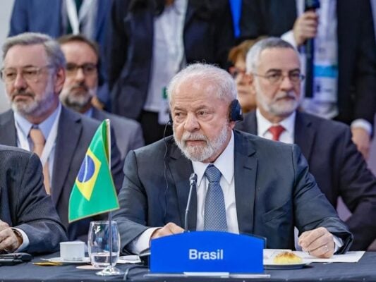 Lula evita críticas à Venezuela no encontro do Mercosul