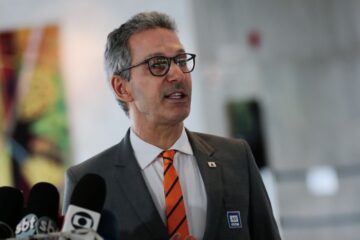 Zema pede saída do Brasil do Brics e culpa o grupo pelo tarifaço de Trump
