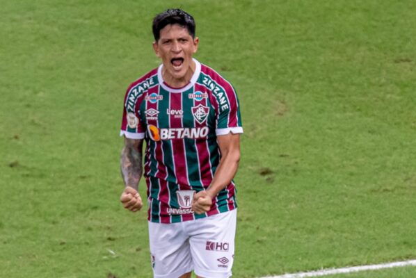 América