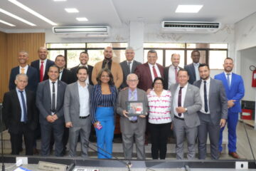 Câmara homenageia “Zé Celso”, vereador mais longevo de Itabira
