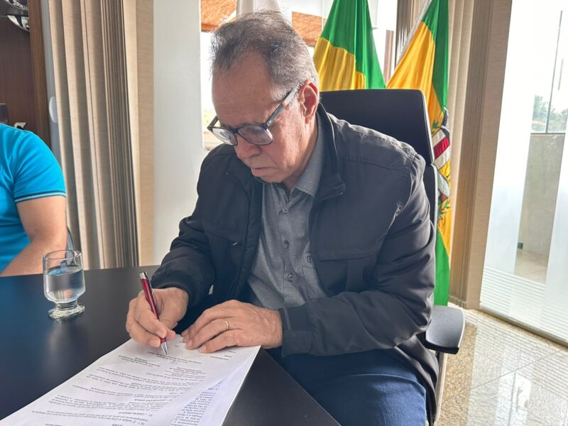Prefeitura de São Gonçalo assina ordem de serviço para instalação da Central de Videomonitoramento