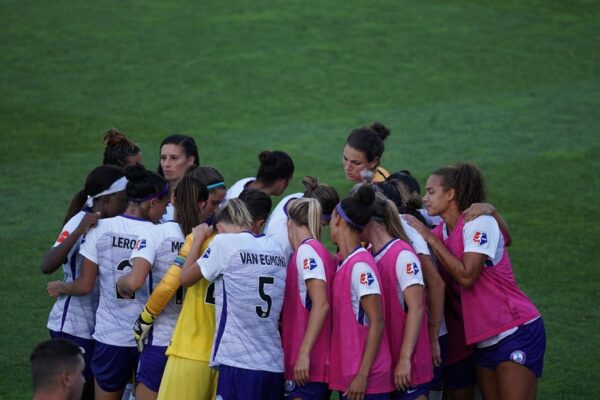 Gosta de futebol feminino? Veja 7 coisas interessantes que deve saber!