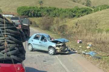 Homem morre após batida frontal entre carro e caminhão na MG-434, em São Gonçalo do Rio Abaixo