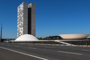 Ou o Brasil acaba com o Centrão, ou o Centrão acaba com o Brasil