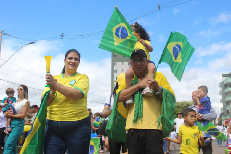 Confira a galeria de fotos do desfile cívico de 7 de setembro em Itabira