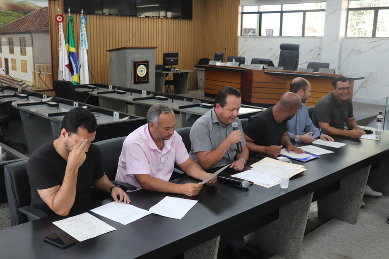 Vereadores cobram valor maior do Bolsa Técnico; SMELJ não promete mudanças