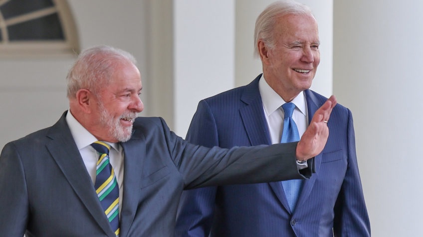 Lula chega a Nova York e tem encontro agendado com Biden
