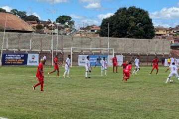 “O time propôs e conseguiu controlar o jogo, marcou forte e em cima daquilo que pedimos na preleção”, avalia Paulinho Guará