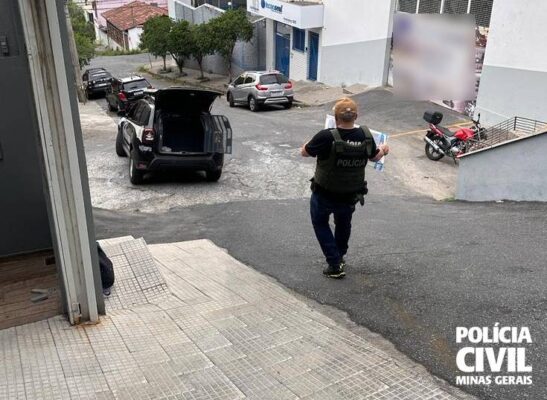 falso leilão