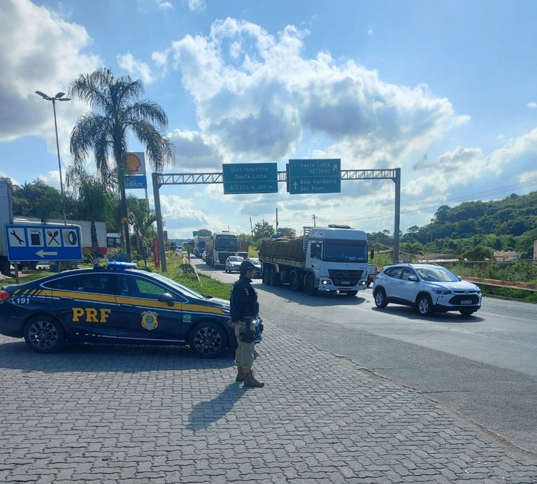 Três trechos de rodovias mais mortais do Brasil estão em Minas