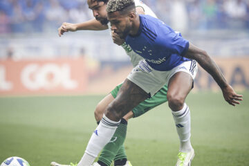 Em clássico de pouca inspiração, Cruzeiro e América ficam no empate; equipe celeste ouve protestos da torcida