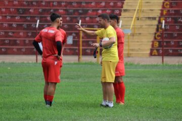 Semifinais do Mineiro: “é momento de escrever o nome na história e subir um time de tradição”, afirma Paulinho Guará