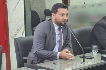 Diguerê faz duras críticas à gestão do Saae: “a população precisa ser respeitada”