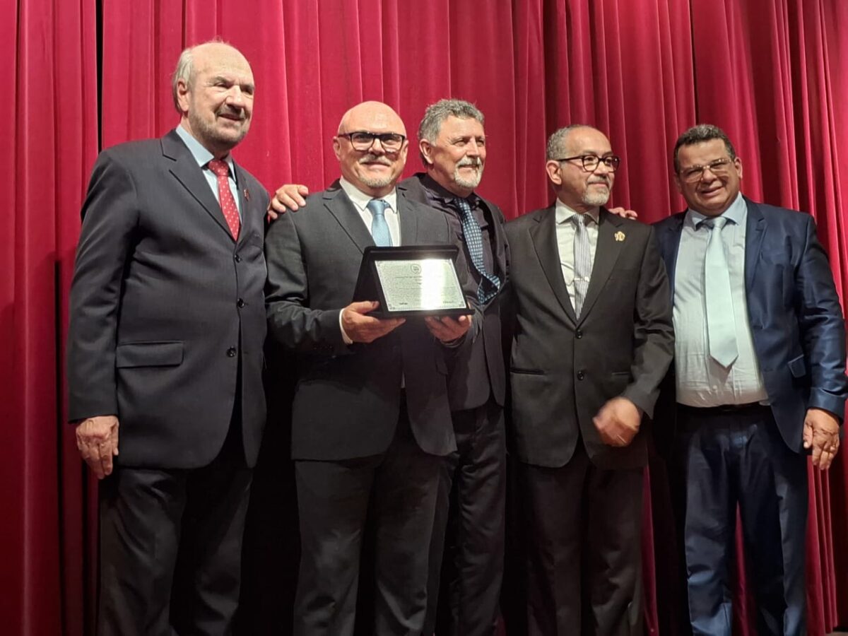 Top of Mind homenageia grandes nomes da comunicação itabirana; confira!