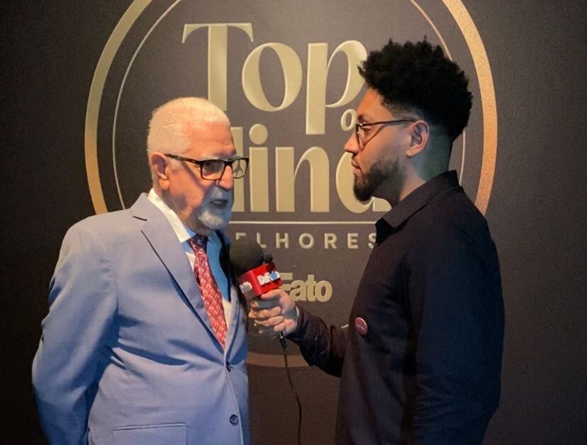 ‘‘A DeFato é co-irmã da Rádio Pontal’’, diz Marcos Gabiroba ao ser homenageado no Top of Mind