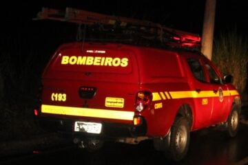 Bombeiros resgatam corpo de jovem que afogou no Peti