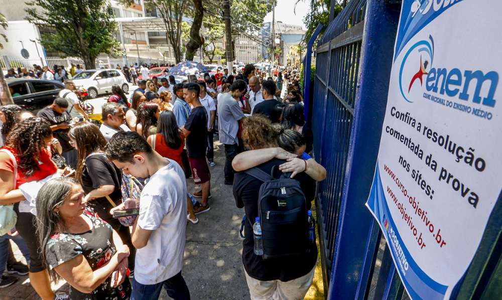 Bancada do agronegócio pede anulação de três questões do Enem